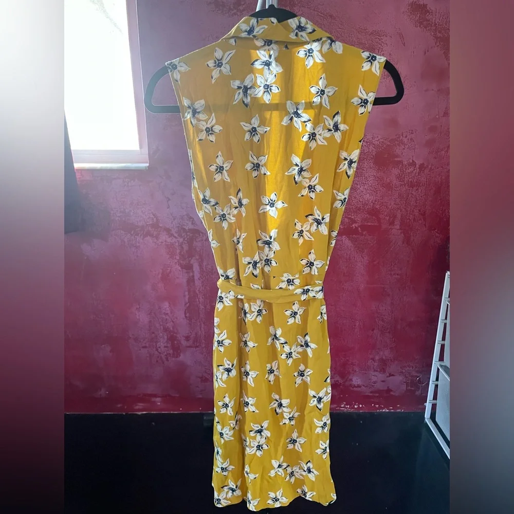 Ann Taylor Floral Wrap Dress - Picture 3 of 5
